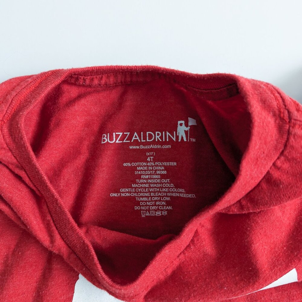 Buzz Aldrin Nasa Girls Red Tee PLAY condition 4T - Picture 7 of 8